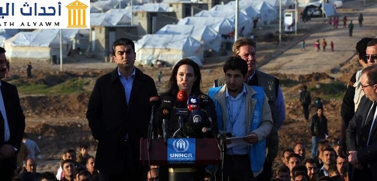 منظمة العفو الدولية وأنجلينا جولي وجيرالدين فان بويرين شركاء في إعداد كتاب حول حقوق الطفل