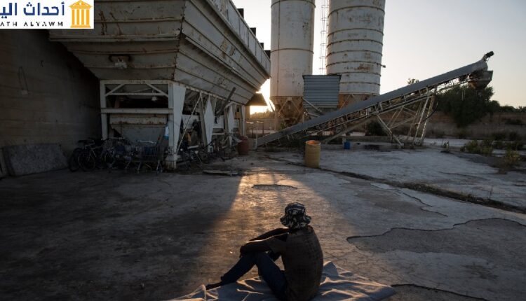 العمال المهاجرين وطالبي اللجوء في ايطاليا