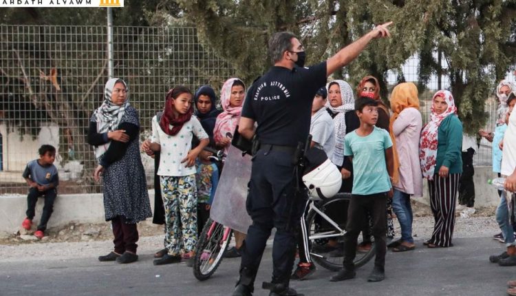 المهاجرين وطالبي اللجوء لليونان