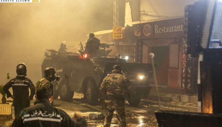 السلطات التونسية تستعمل العنف والاعتقالات العشوائية ضد المحتجين