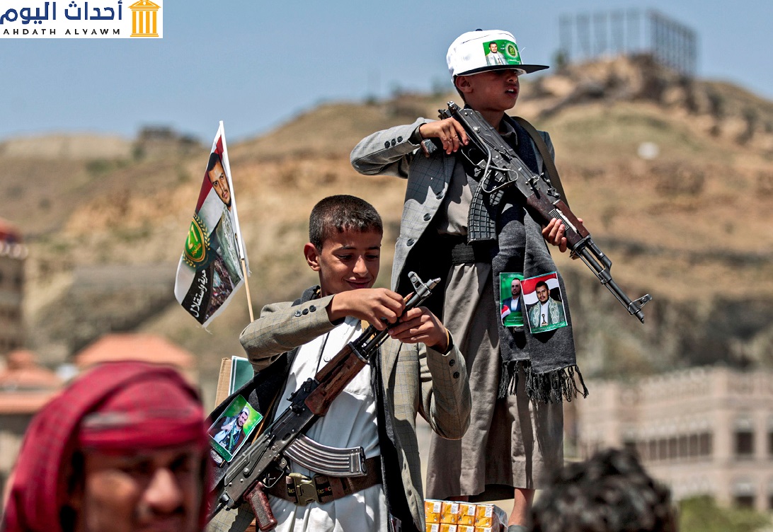 أطفال مجندين لدى مليشيات الحوثي