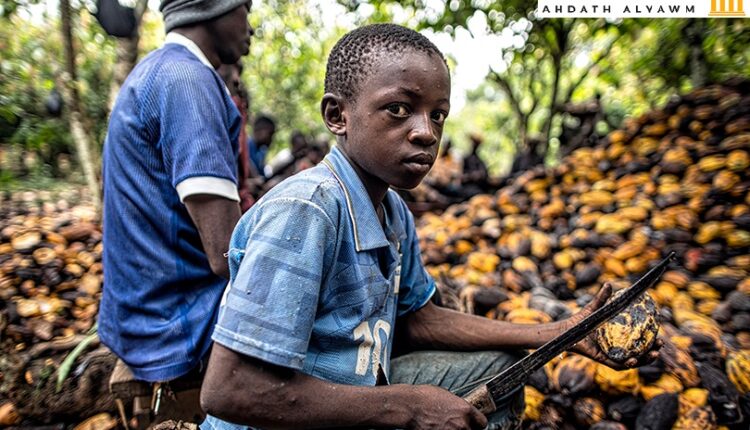 آلاف الأطفال الأفارقة يُجبَرون على العمل القسري
