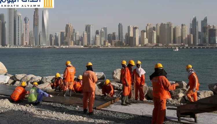 العمال المهاجرين في منطقة الخليج