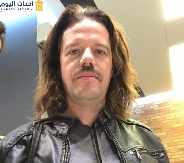 Post 30