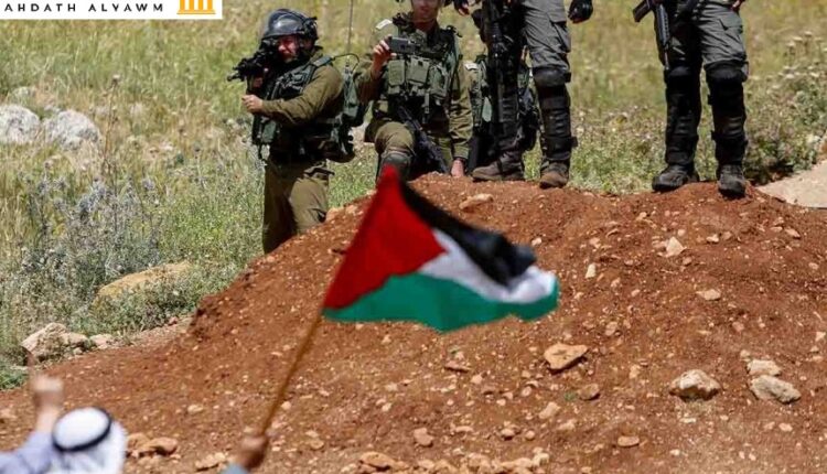 اعتدائات جيش الاحتلال الاسرائيلي على الفلسطينيين بالضفة الغربية وقطاع غزة