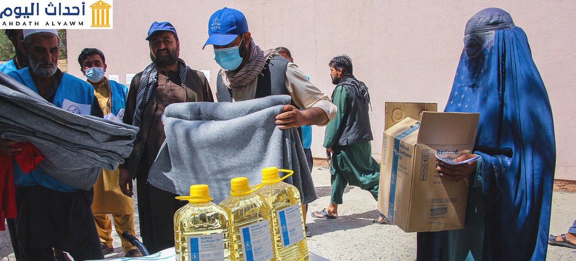 توزيع الطعام والبطانيات على المحتاجين في العاصمة الأفغانية كابول