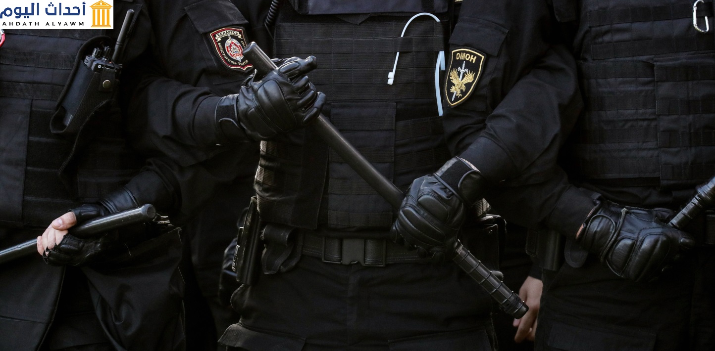 معدات إنفاذ القانون