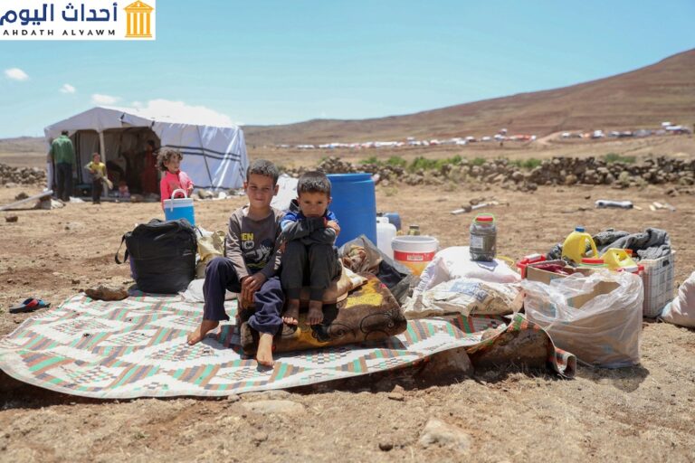 لاجئون صغار فروا من القتال في درعا