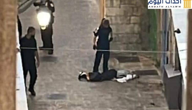 أحد ضحايا الإرهاب الذي تمارسه قوات الإحتلال الإسرائيلي في البلدة القديمة في القدس المحتلة
