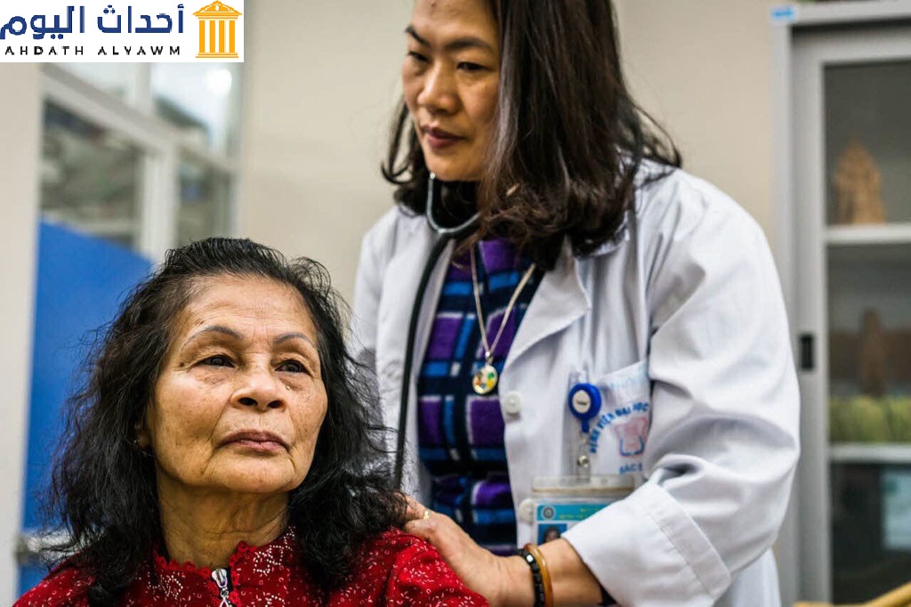 تستند التغطية الصحية الشاملة على الرعاية الصحية الأولية والخدمات التي تتمحور حول احتياجات الناس والمجتمعات