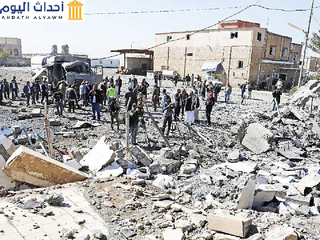 آثار ضرب الأعيان المدنية في غارات للتحالف السعودي الإماراتي على العاصمة اليمنية صنعاء