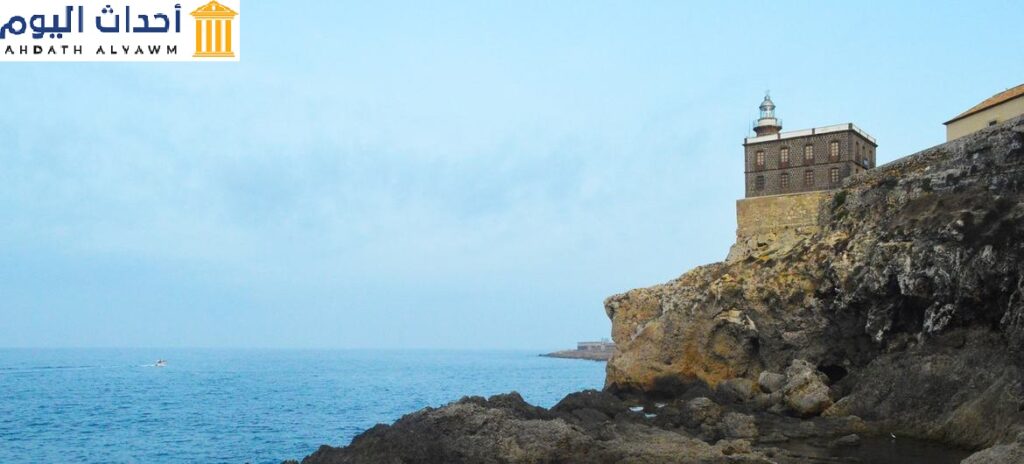 مدينة مليلية على الحدود المغربية