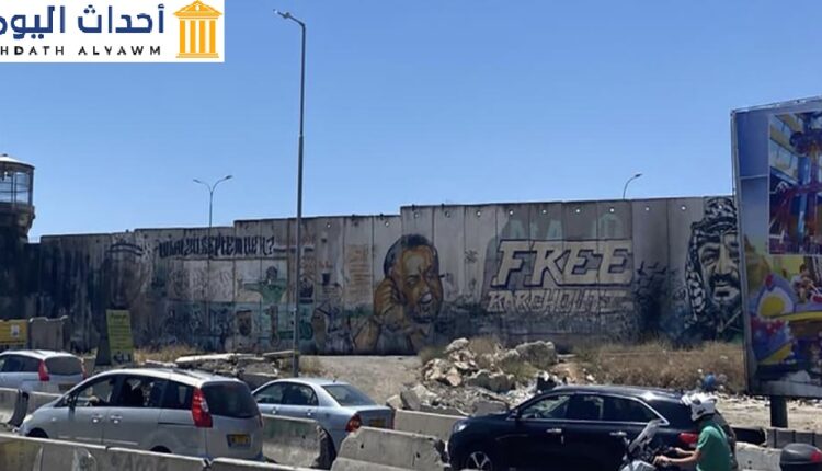 حاجز قلنديا الذي يفصل بين القدس الشرقية ومدينة رام الله