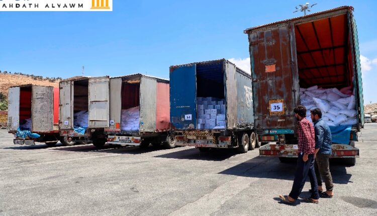 شاحنات المعونات الإنسانية التابعة للأمم المتحدة تدخل شمال غرب سوريا عبر معبر باب الهوى الحدودي مع تركيا