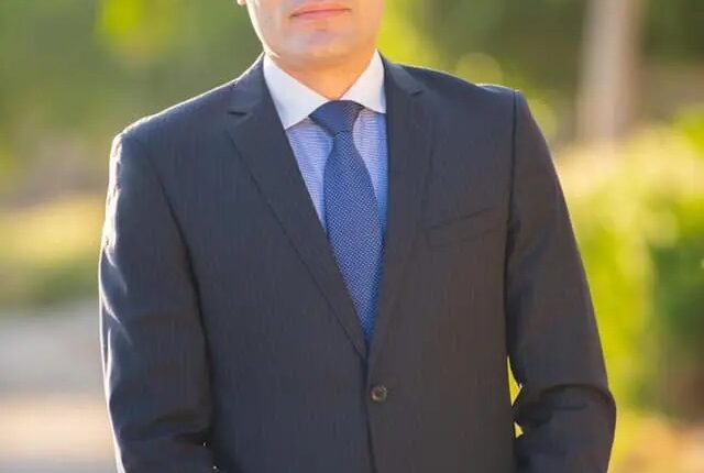 الرئيس السابق لحزب الكرامة المرشح الرئاسي المرتقب أحمد طنطاوي