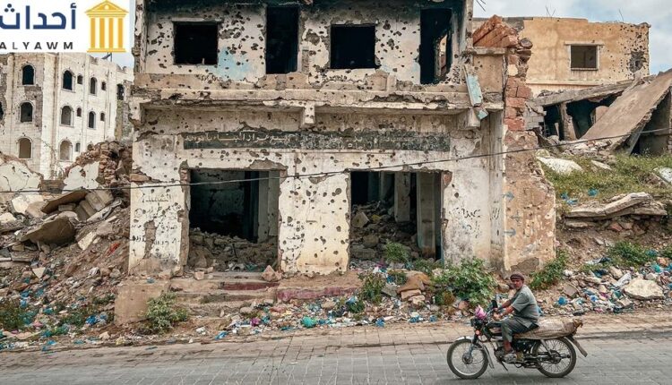 تضرر حي الجمالية في مدينة تعز باليمن بشدة نتيجة سنوات من الصراع