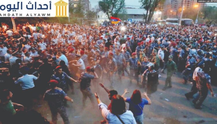 قمع المظاهرات بالقوة المفرطة في أرمينيا