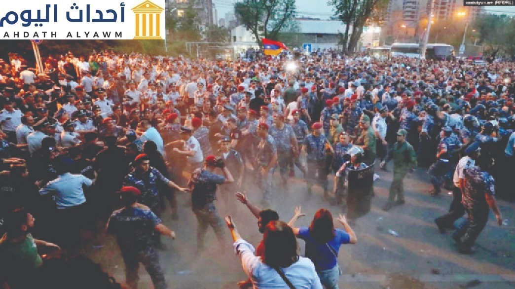 قمع المظاهرات بالقوة المفرطة في أرمينيا