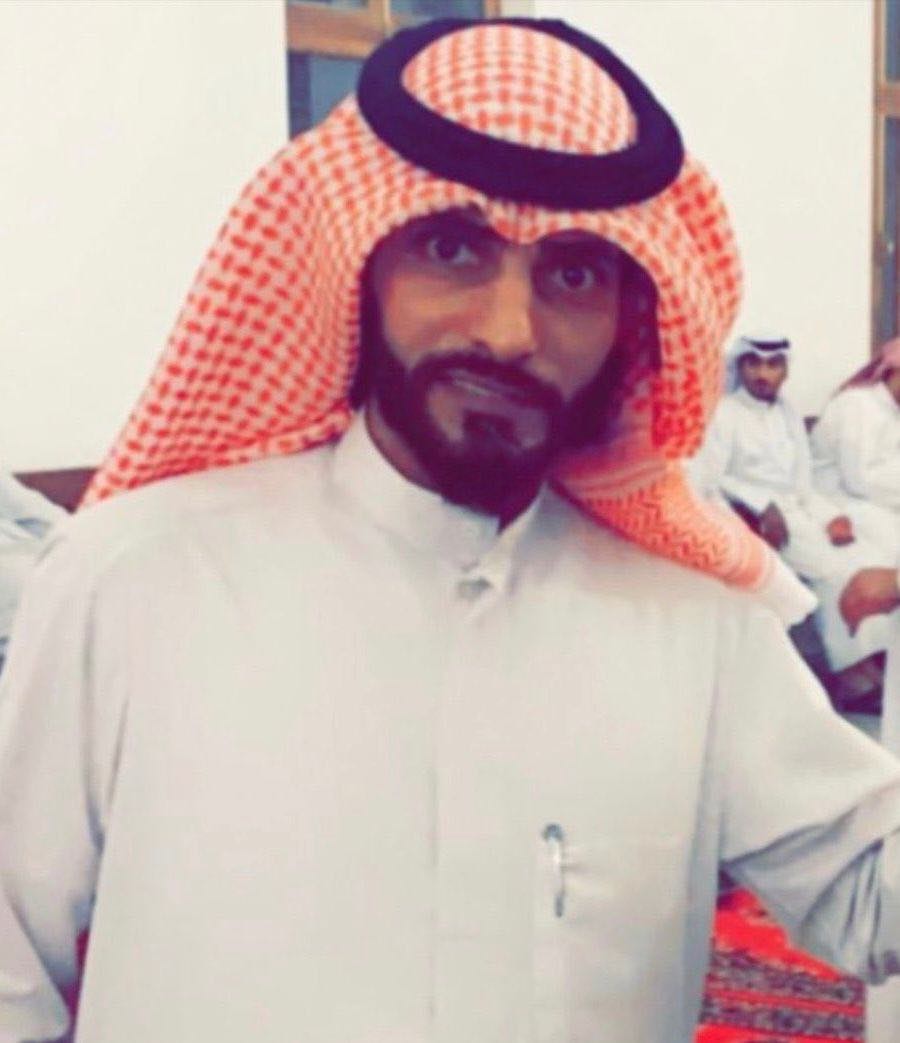 ناشط حقوق الإنسان الكويتي فاضل فرحان ساكت (ابو تركي)، المعروف بدفاعه عن حقوق مجتمع البدون بشكل دائم