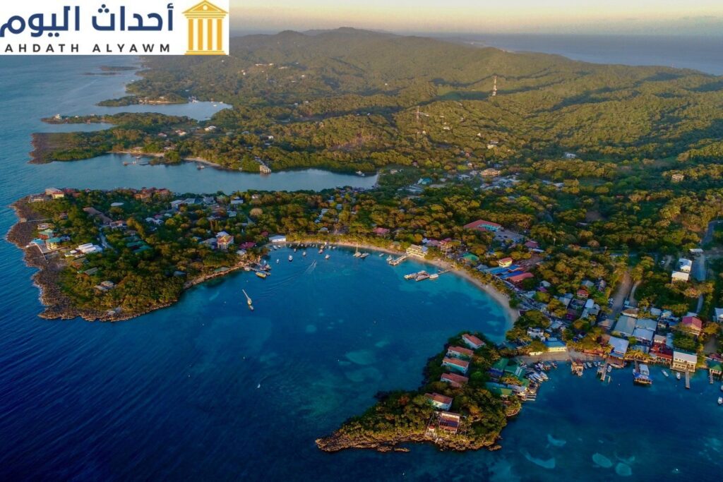 صورة جزية لجزيرة رواتان بهندوراس