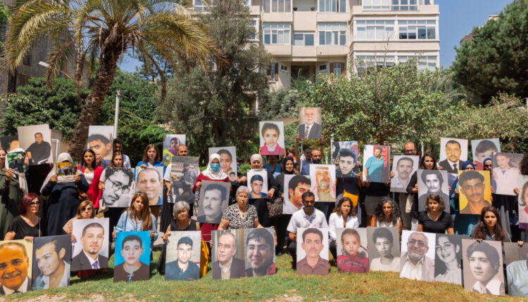 أُسر المخفيين يحيون اليوم الدولي لضحايا الاختفاء القسري في بيروت