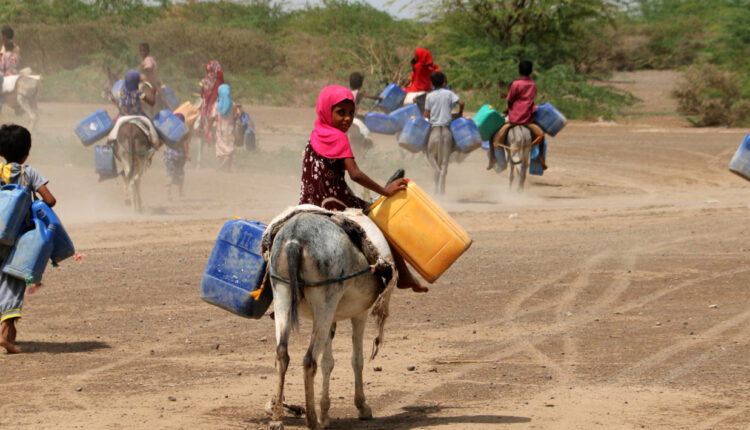مطالبات بحماية حقوق الأطفال من تغير المناخ والضرر البيئي