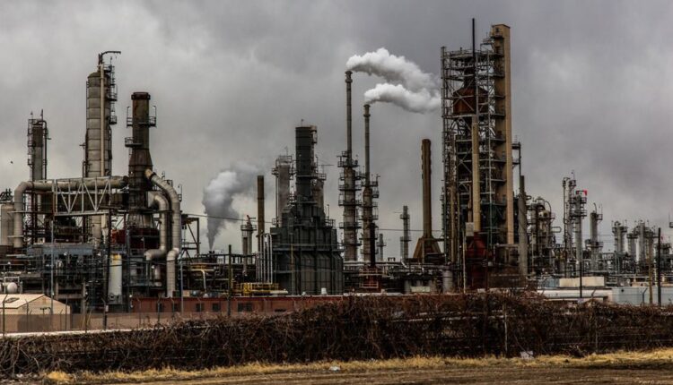 صناعة الوقود الأحفوري، أكبر المتسببين في تغير المناخ