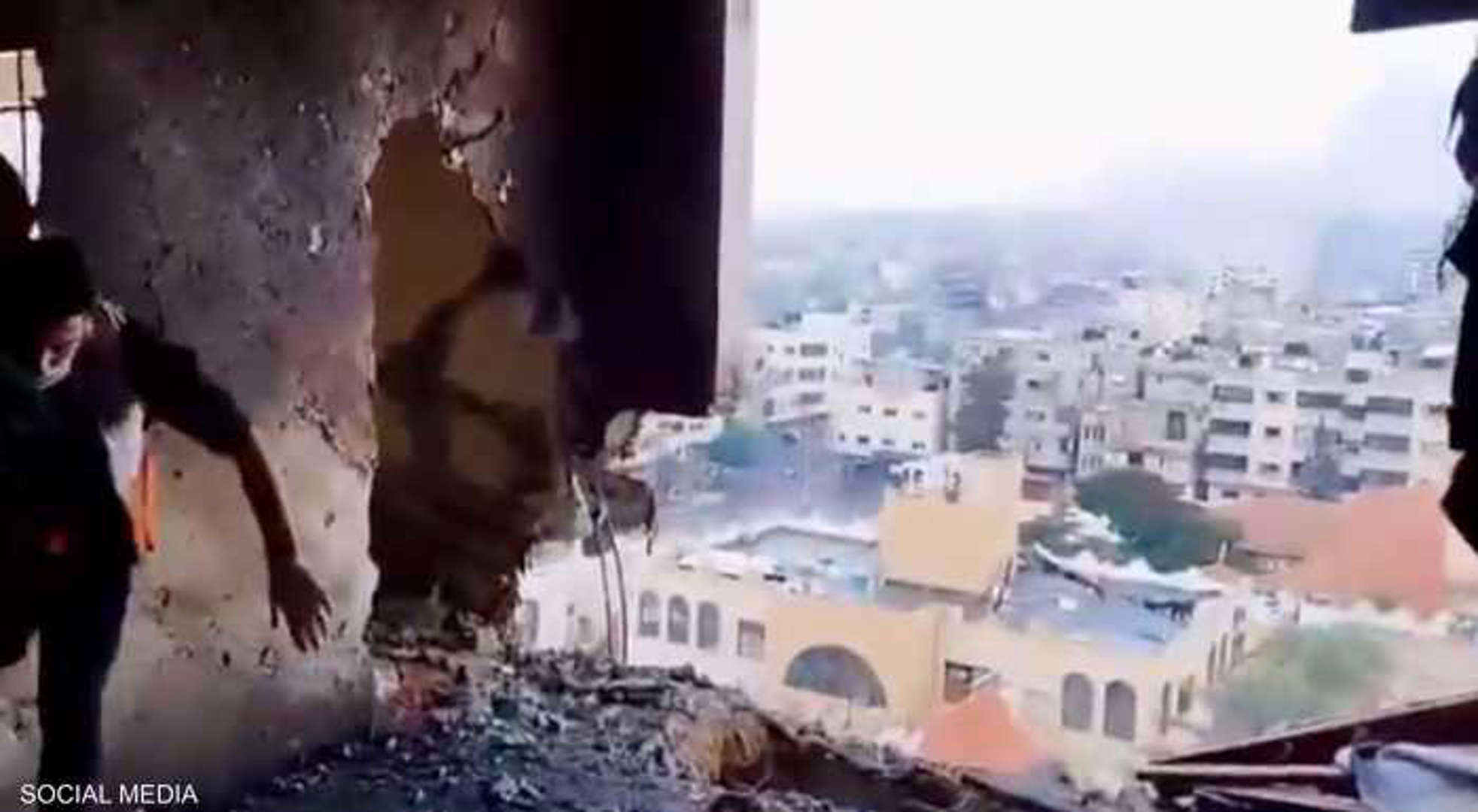قصف مقر الهلال الأحمر في خان يونس