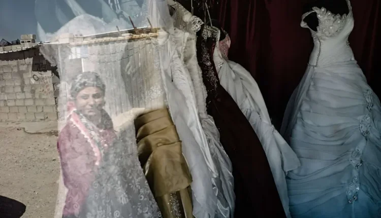 الزيجات غير المسجلة تؤذي النساء والأطفال