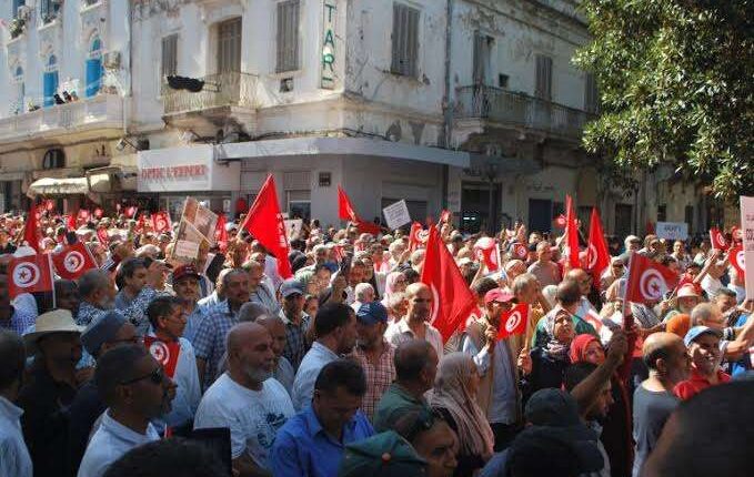 المرصد الأورومتوسطي يحذر من توسع خطير لدائرة القمع الحكومي في تونس