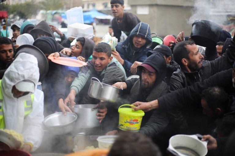 وفاة طفلين ومسن خلال 24 ساعة. معدل الوفيات جراء الجوع وسوء التغذية يرتفع بشكل مخيف في غزة