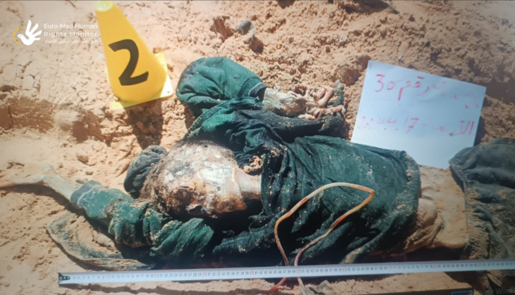 مطالب حقوقية بتشكيل لجنة تحقيق دولية في مئات المقابر الجماعية في غزة