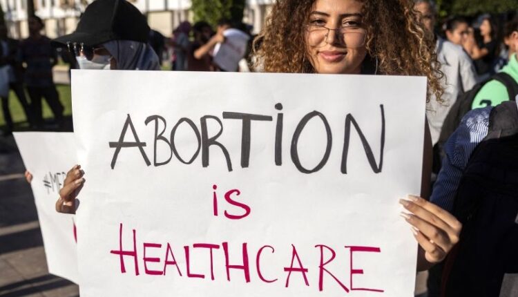 العفو الدولية: تجريم الإجهاض في المغرب يخلّف عواقب وخيمة