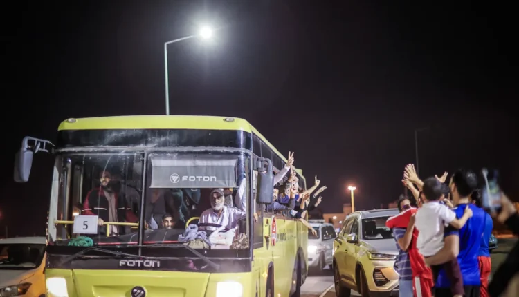 خلف القضبان في البحرين