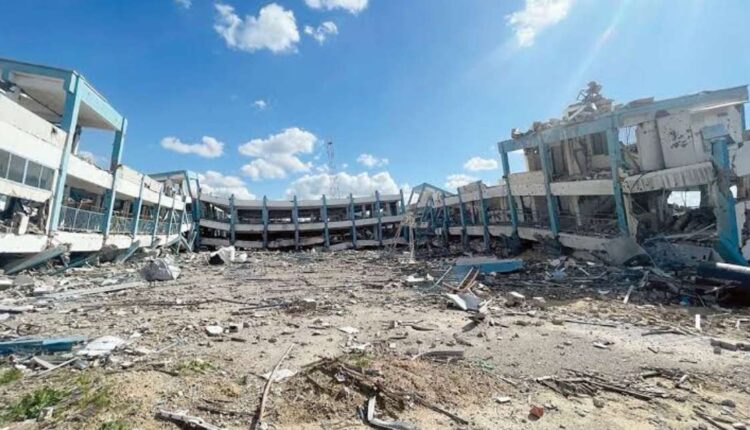 الجيش الإسرائيلي يقتحم مراكز الإيواء في مدارس الأونروا في جباليا شمالي قطاع غزة