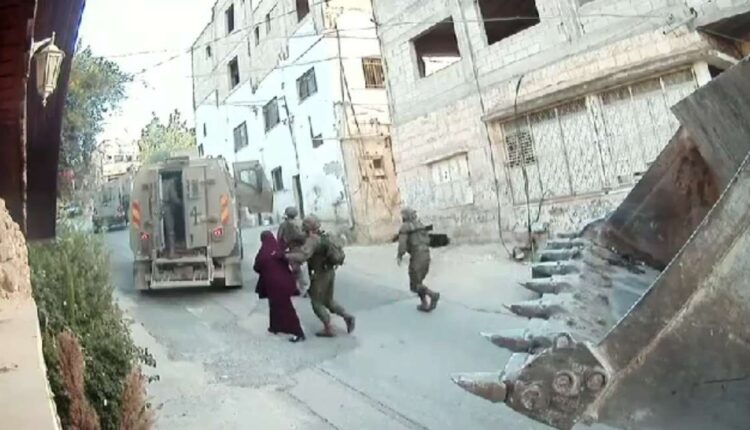 قصة الفلسطينية وفاء جرار التي احتجزها الجيش الإسرائيلي في منطقة اشتباكات