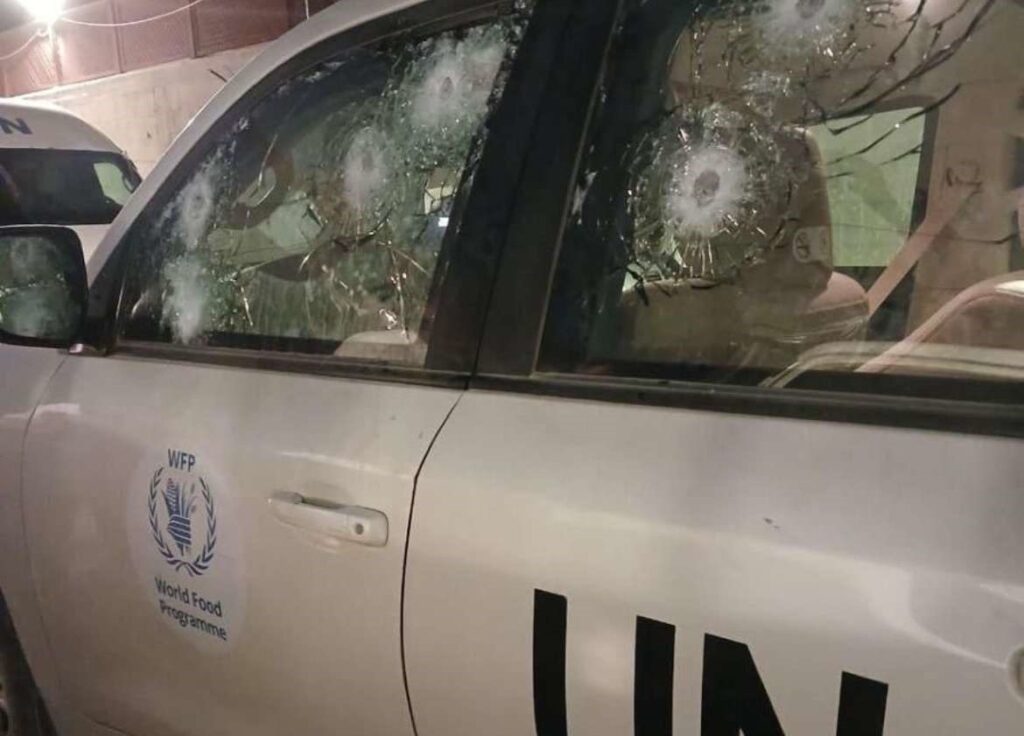 الأورومتوسطي: الاستهداف الإسرائيلي الممنهج لعمال الإغاثة في غزة يقوض تقديم المساعدات المنقذة للحياة