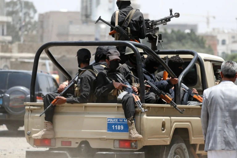 202502mena yemen houthi soldiers