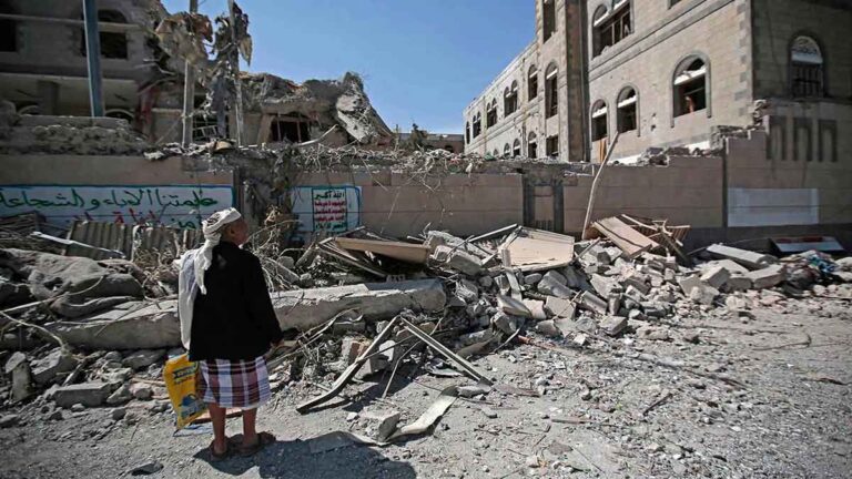 yemen bombed buildings ap img