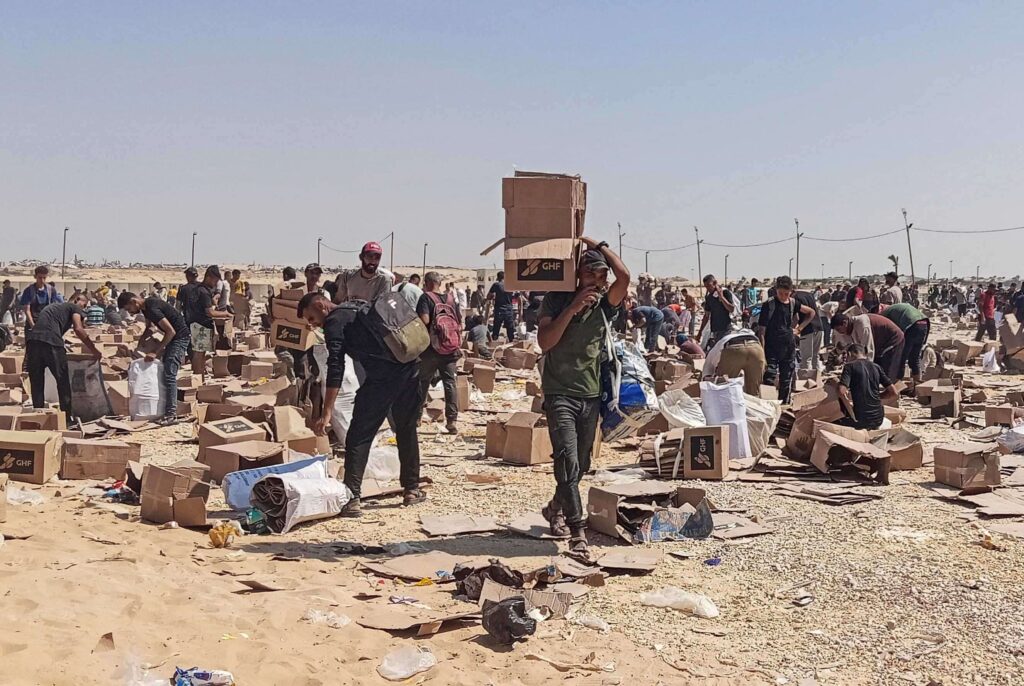 المنظمات الأممية والإغاثية مطالبة بقيادة جهود ضغط دولية على إسرائيل لوقف المقتلة عند مراكز المساعدات