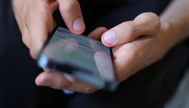 صانعي المحتوى على الإنترنت