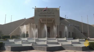 كيف سيتم إنهاء أزمة الفراغ الدستوري بالعراق؟