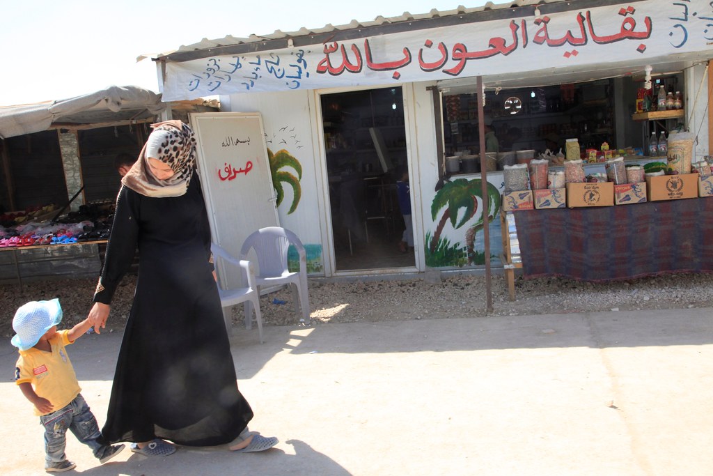 صورة تعبيرية: الشارع الرئيسي في مخيم الزعتري للاجئين